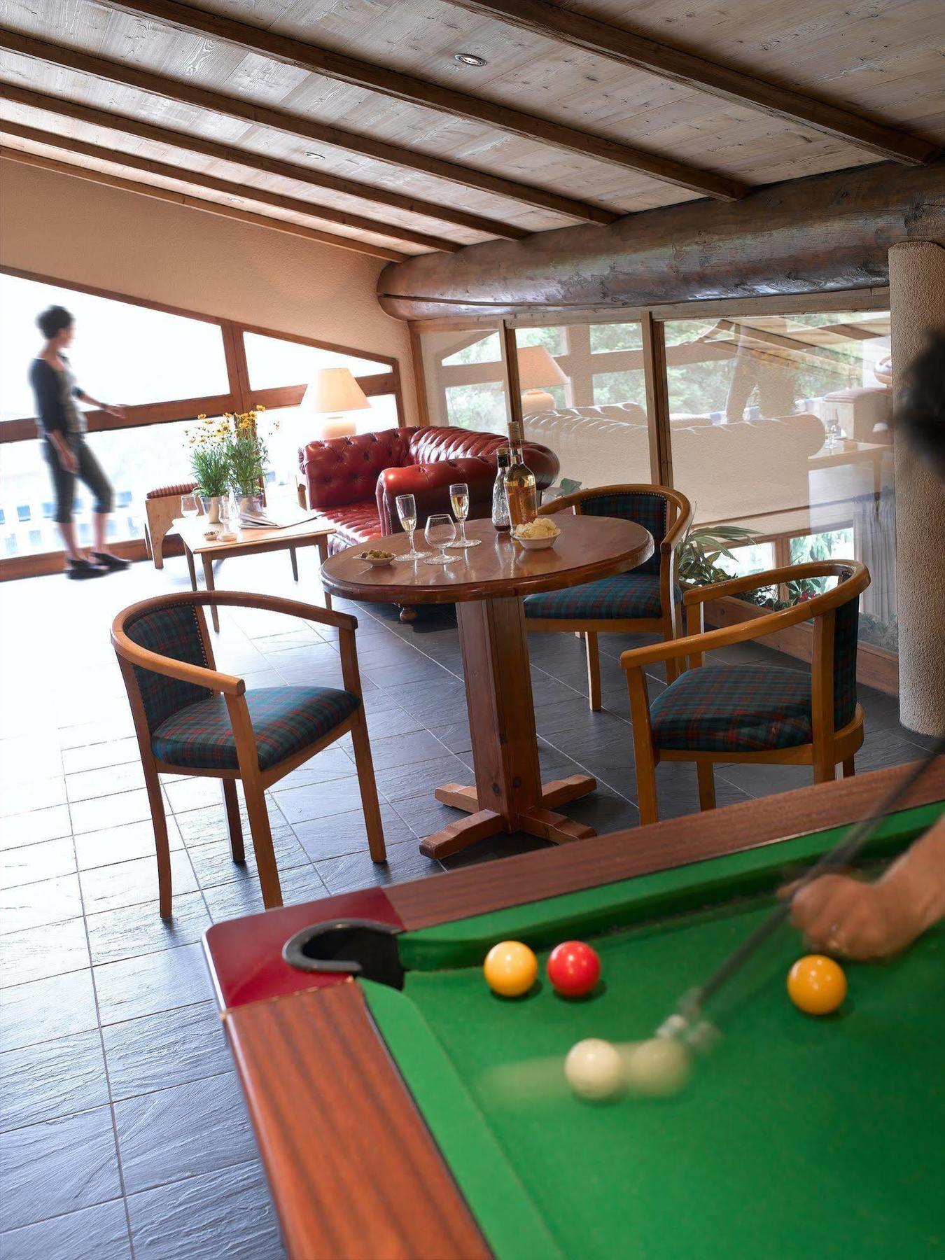 לה קלוסאז Hotel Alpen Roc מראה חיצוני תמונה